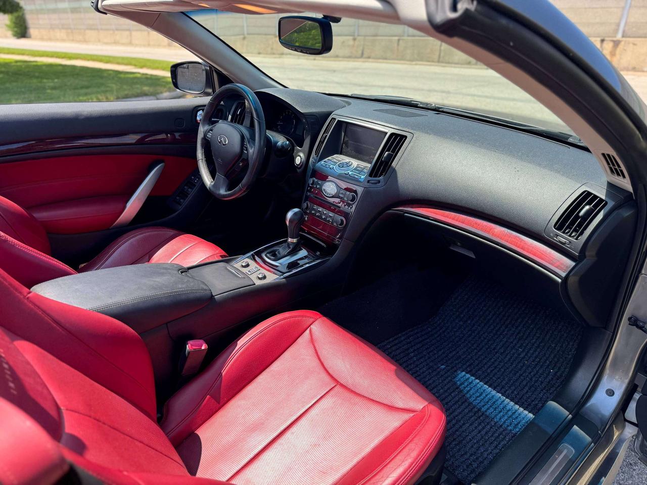 2014 Infiniti Q60 Sport   CONVERTIBLE   LOW KMS Photo