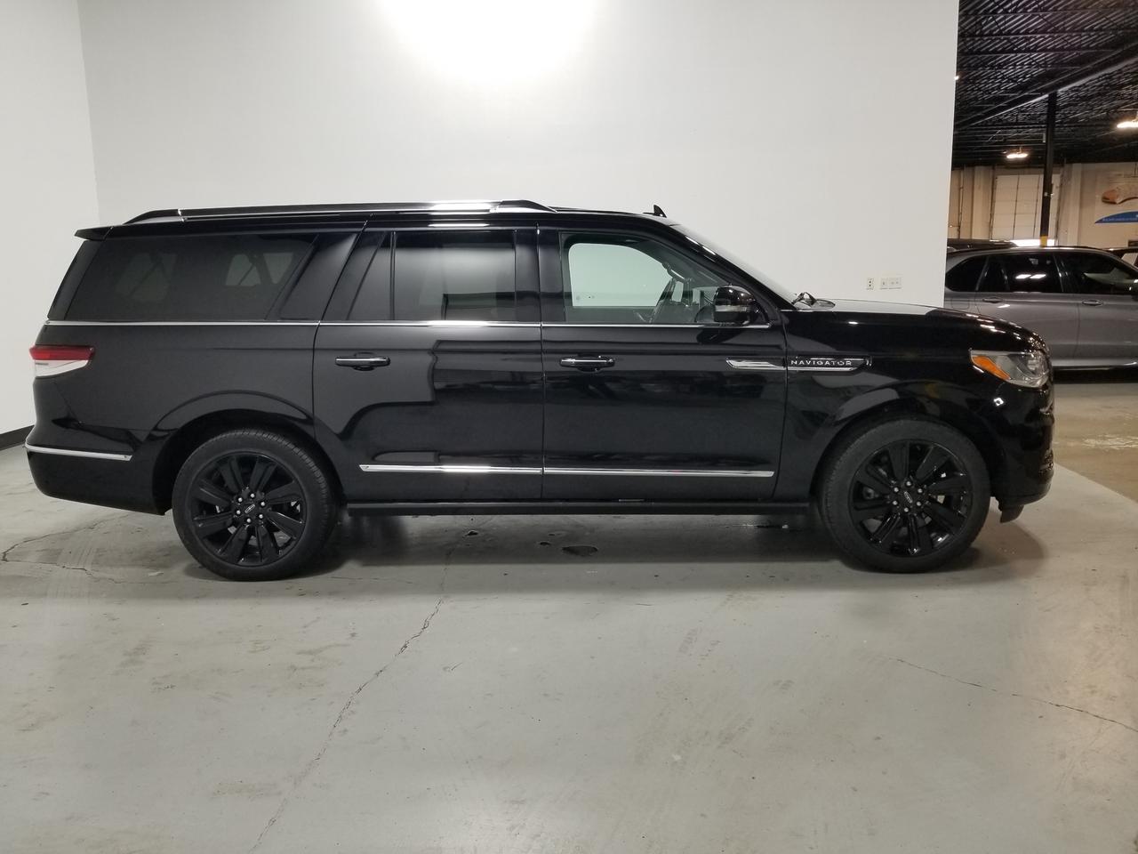 2022 Lincoln Navigator L Reserve 4dr 4x4 Photo
