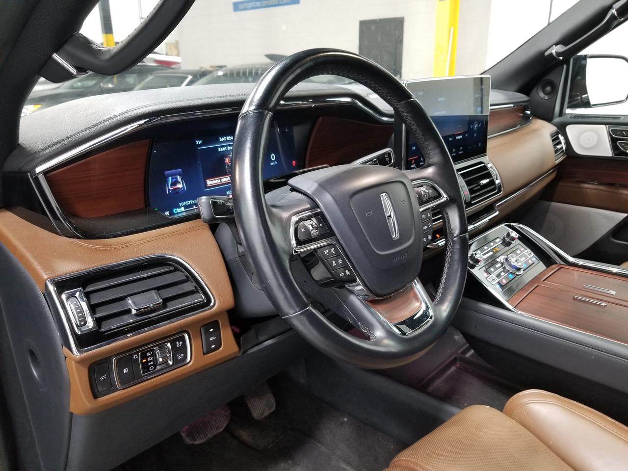 2022 Lincoln Navigator L Reserve 4dr 4x4 Photo