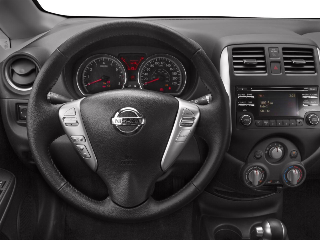 2015 Nissan Versa Note 1.6 SV (CVT) 4dr Hatchback Photo