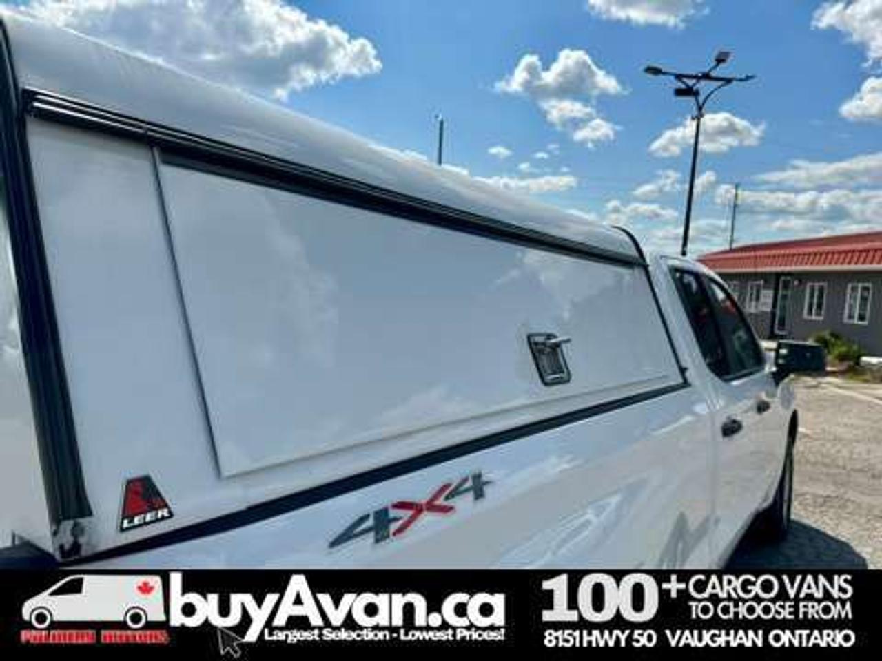2023 Chevrolet 1500 Silverado 1500 Double Cab 4X4 Short Box + CAP Photo