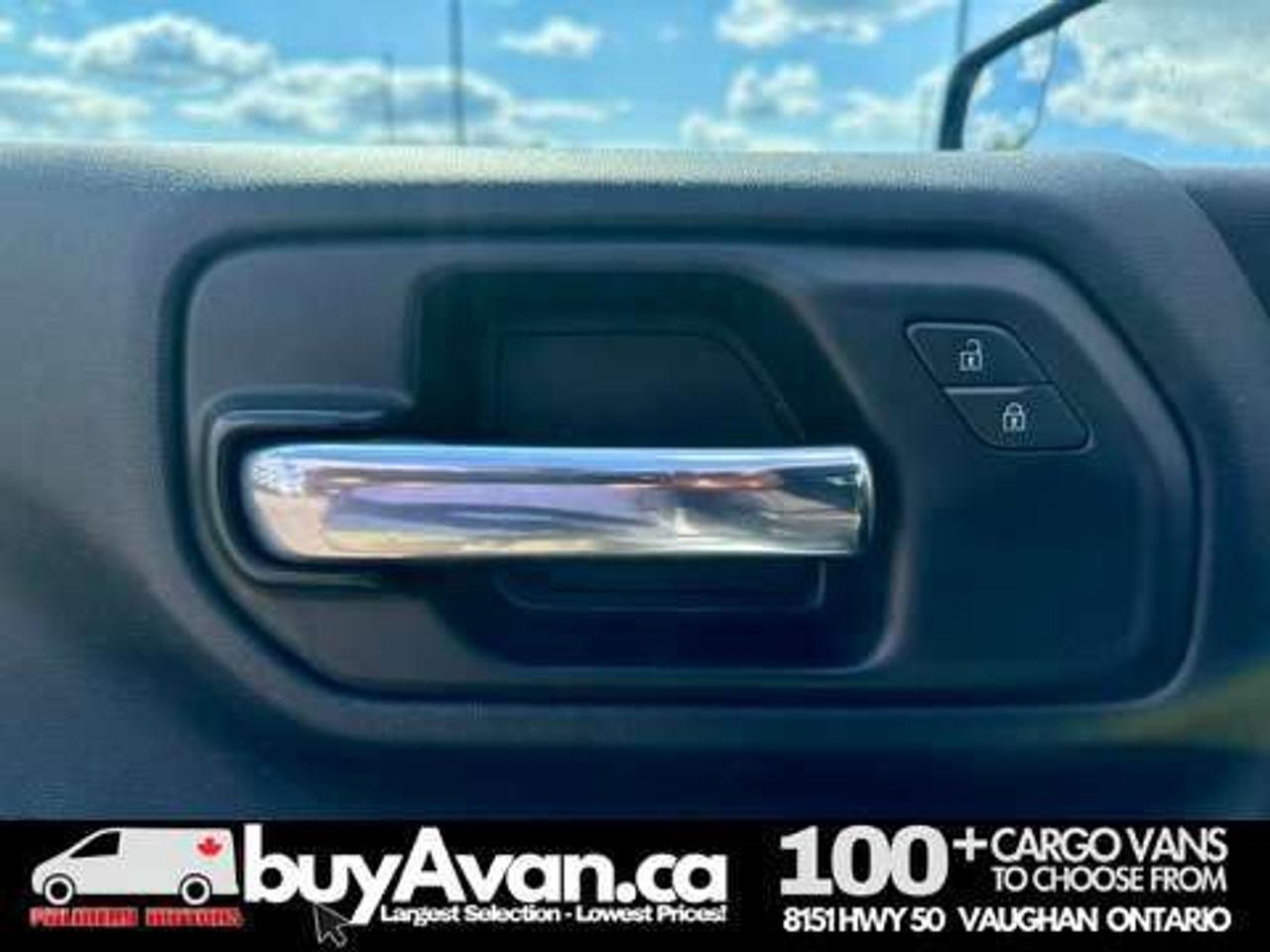 2023 Chevrolet 1500 Silverado 1500 Double Cab 4X4 Short Box + CAP Photo