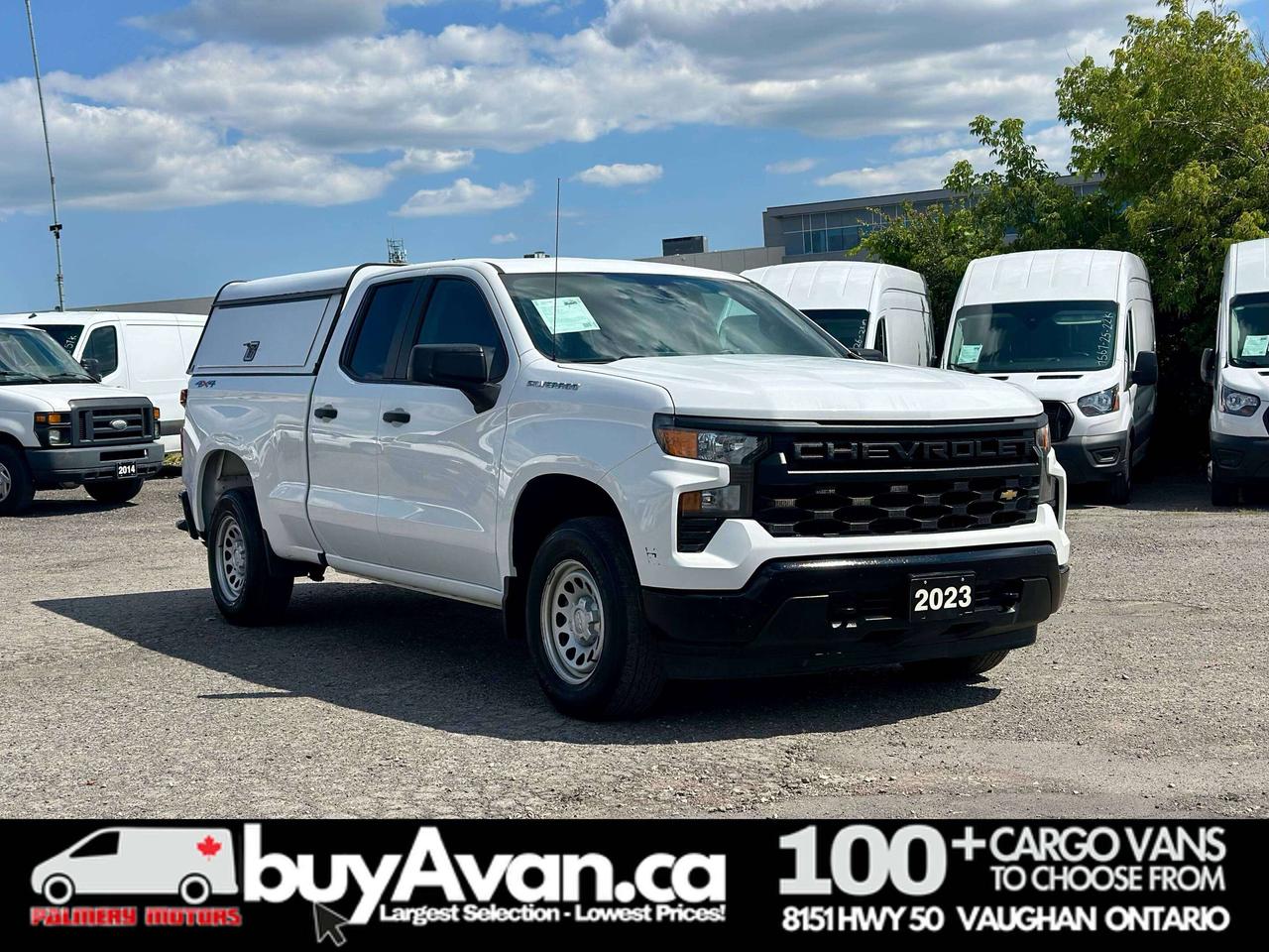 2023 Chevrolet 1500 Silverado 1500 Double Cab 4X4 Short Box + CAP Photo
