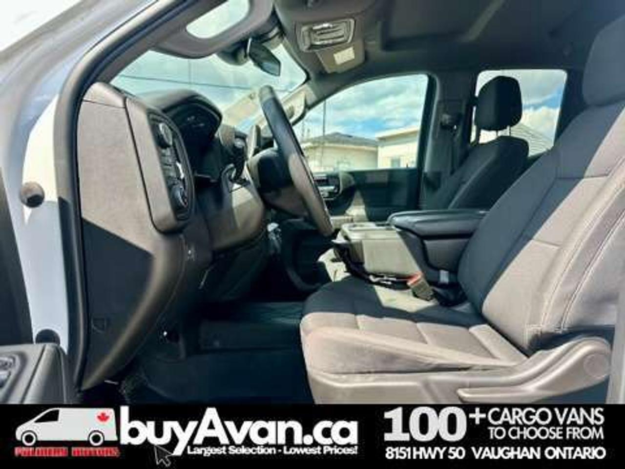 2023 Chevrolet 1500 Silverado 1500 Double Cab 4X4 Short Box + CAP Photo