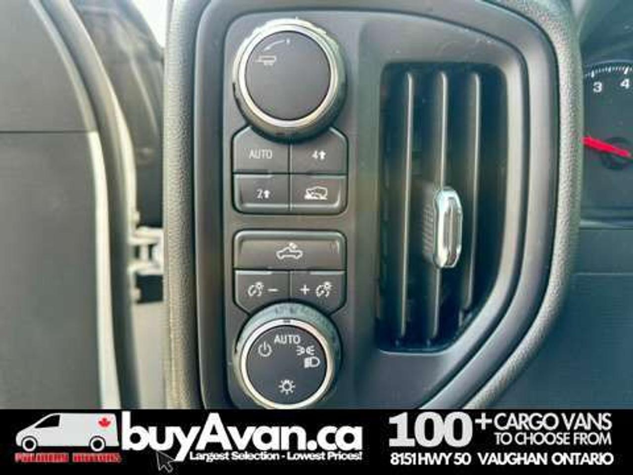 2023 Chevrolet 1500 Silverado 1500 Double Cab 4X4 Short Box + CAP Photo