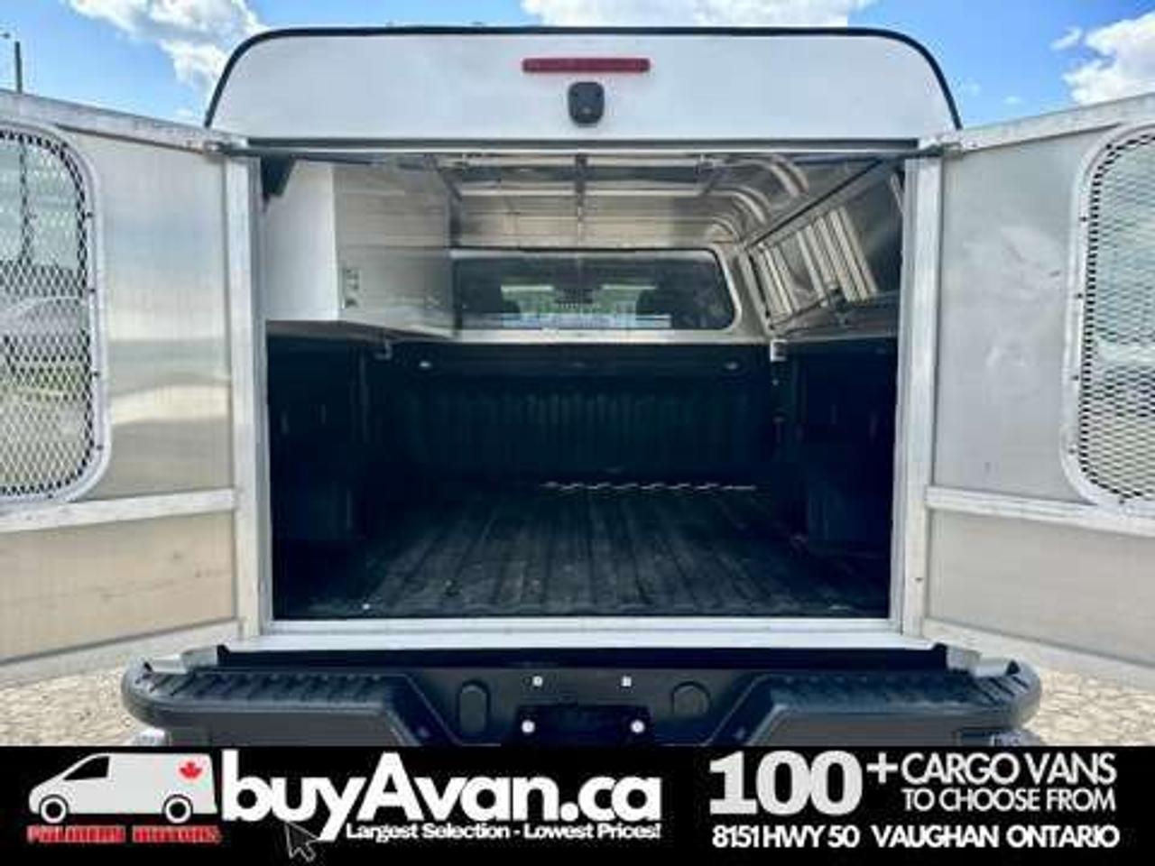 2023 Chevrolet 1500 Silverado 1500 Double Cab 4X4 Short Box + CAP Photo