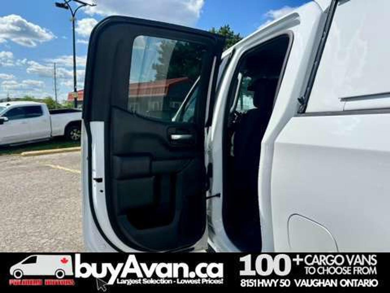 2023 Chevrolet 1500 Silverado 1500 Double Cab 4X4 Short Box + CAP Photo