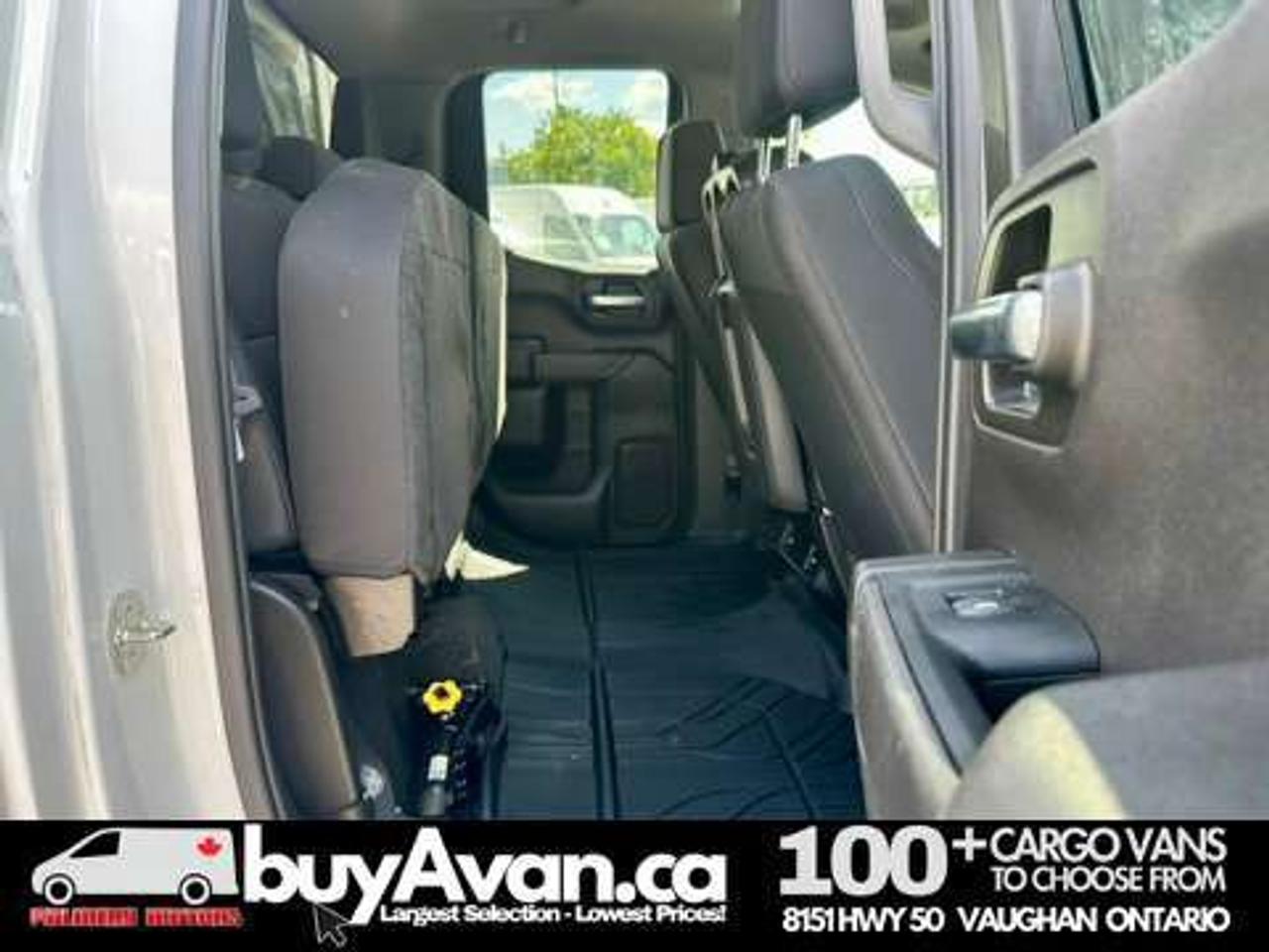 2023 Chevrolet 1500 Silverado 1500 Double Cab 4X4 Short Box + CAP Photo