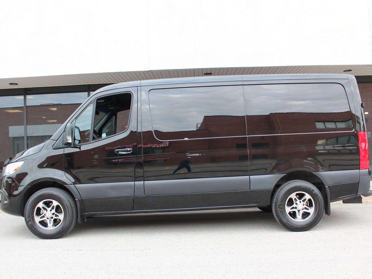 2020 Mercedes-Benz Sprinter 144" - LOW ROOF - 3.0L DIESEL - 3 SEATER - TOW PKG Photo
