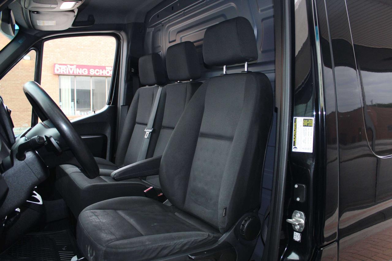 2020 Mercedes-Benz Sprinter 144" - LOW ROOF - 3.0L DIESEL - 3 SEATER - TOW PKG Photo