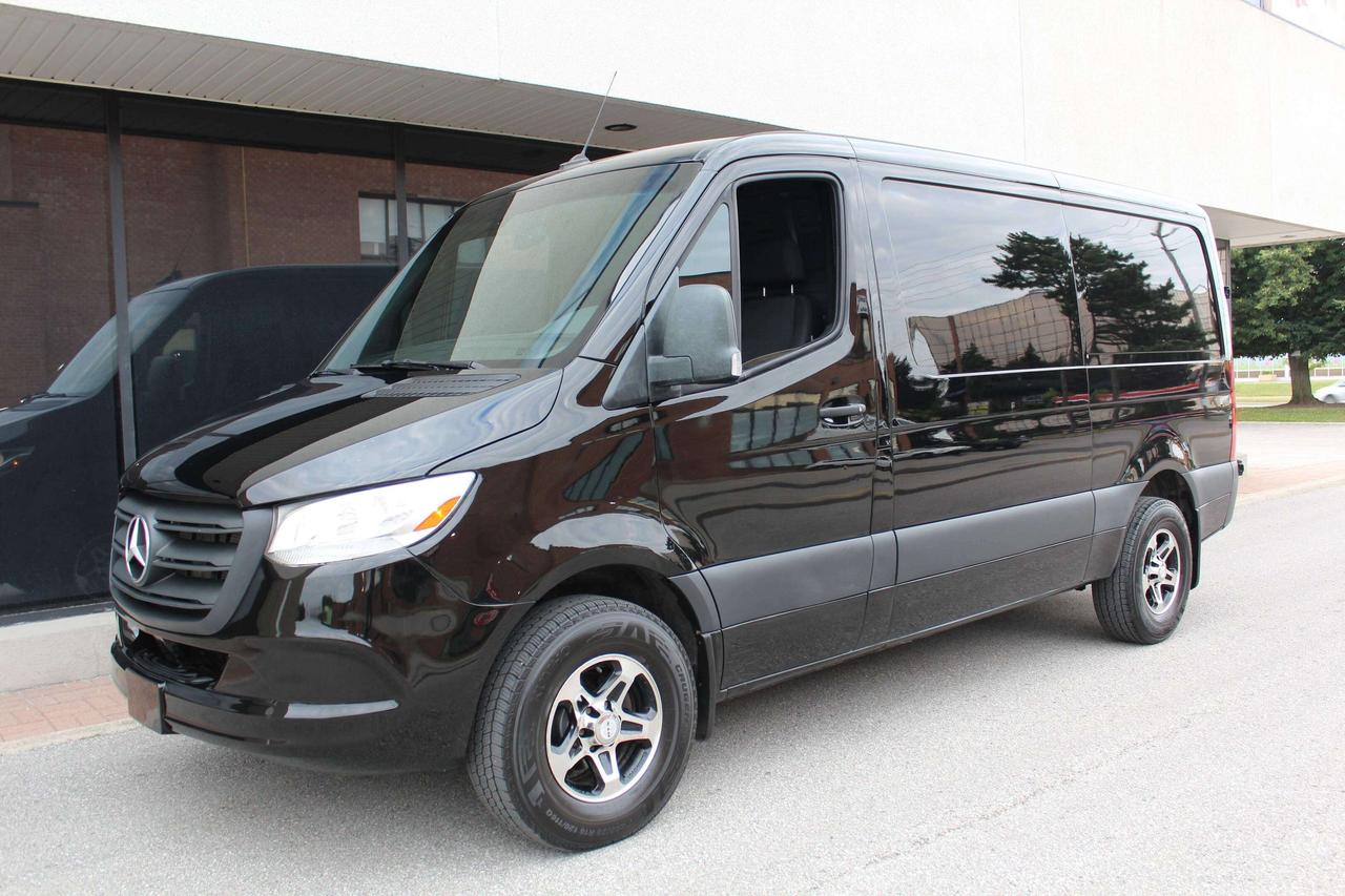 2020 Mercedes-Benz Sprinter 144" - LOW ROOF - 3.0L DIESEL - 3 SEATER - TOW PKG Photo
