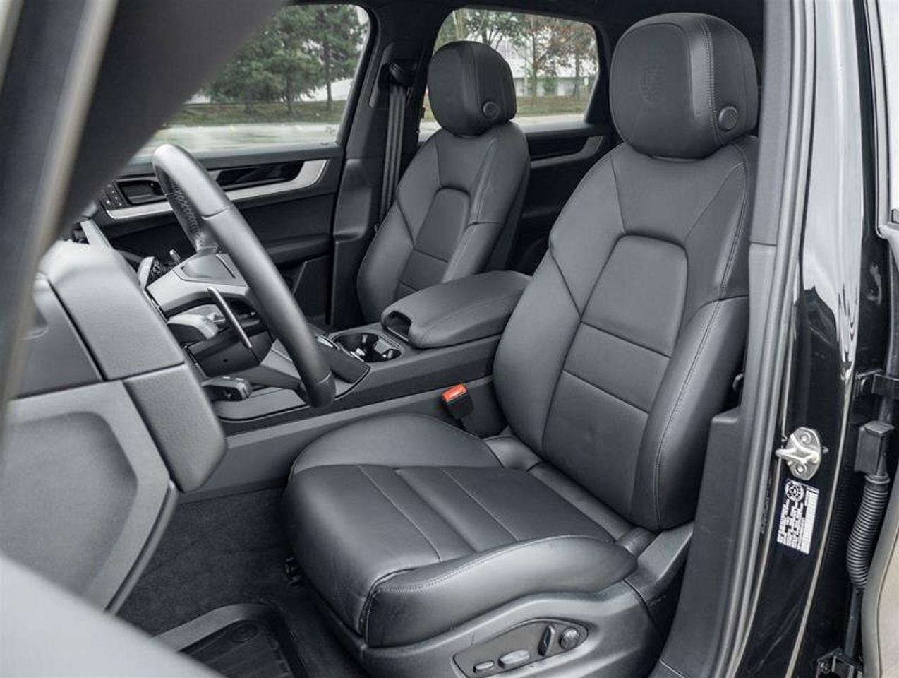 2024 Porsche Cayenne S E-Hybrid AWD Premium Pkg Plus 21 RS Spyder Desig Photo