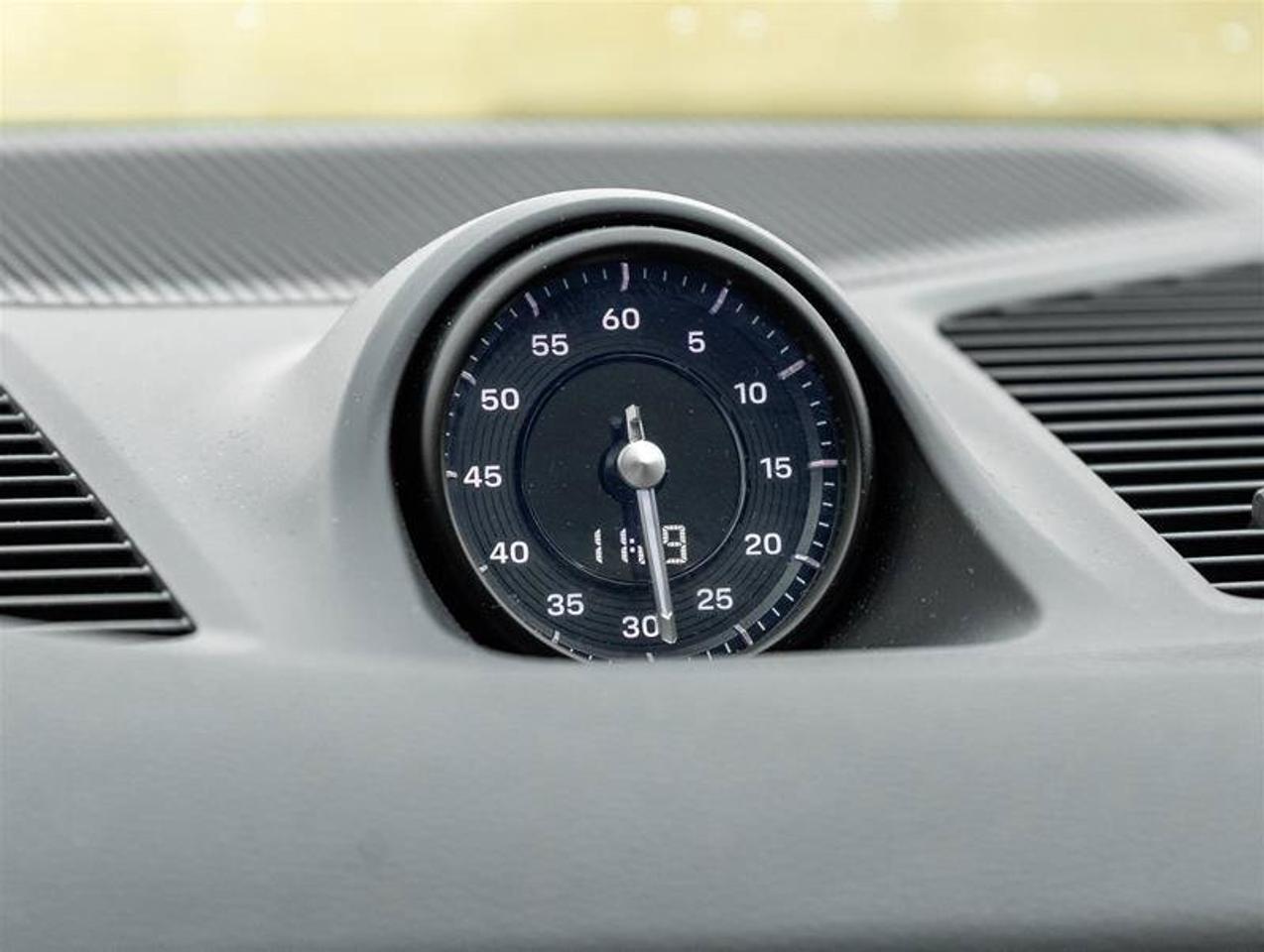 2024 Porsche Cayenne S E-Hybrid AWD Premium Pkg Plus 21 RS Spyder Desig Photo