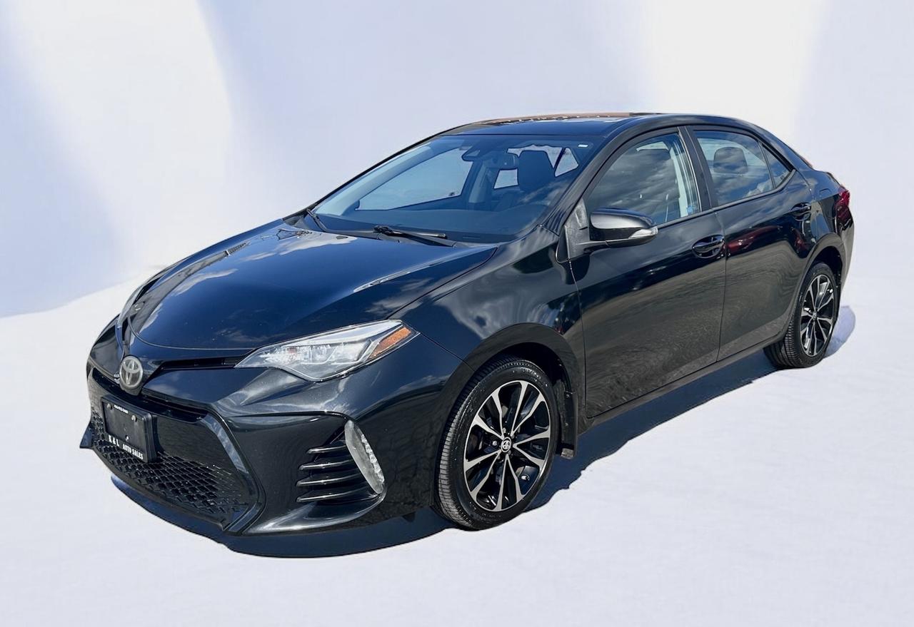 2018 Toyota Corolla XSE ~ LEATHER ~ SUNROOF ~ NAVIGATION Photo0