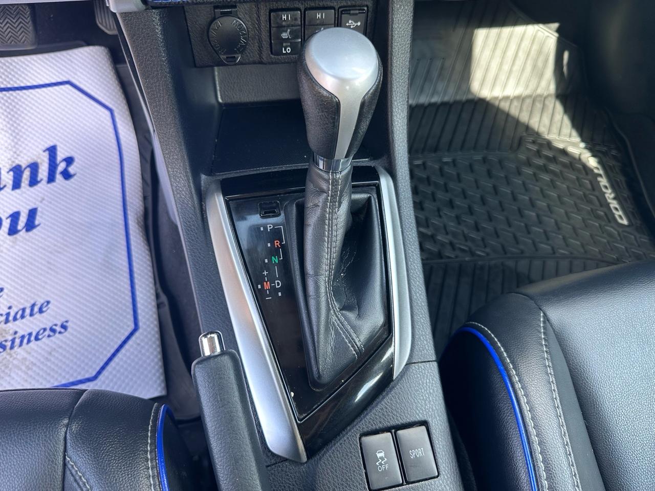 2018 Toyota Corolla XSE ~ LEATHER ~ SUNROOF ~ NAVIGATION Photo