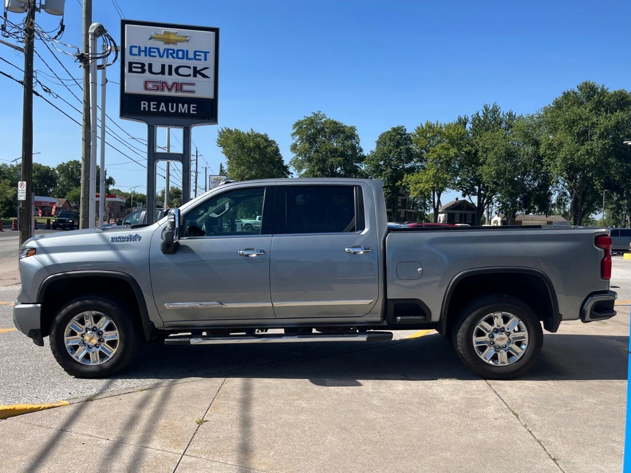 2024 Chevrolet SILVERADO 2500HD  Photo