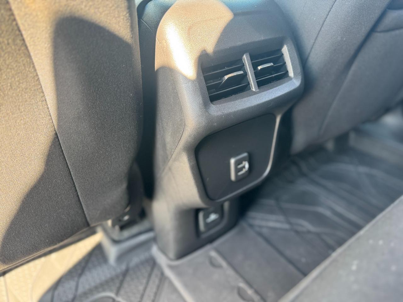 2023 Chevrolet Equinox LT All-wheel Drive Photo