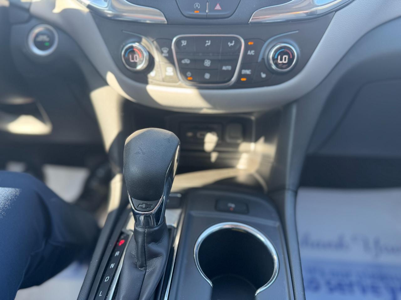 2023 Chevrolet Equinox LT All-wheel Drive Photo