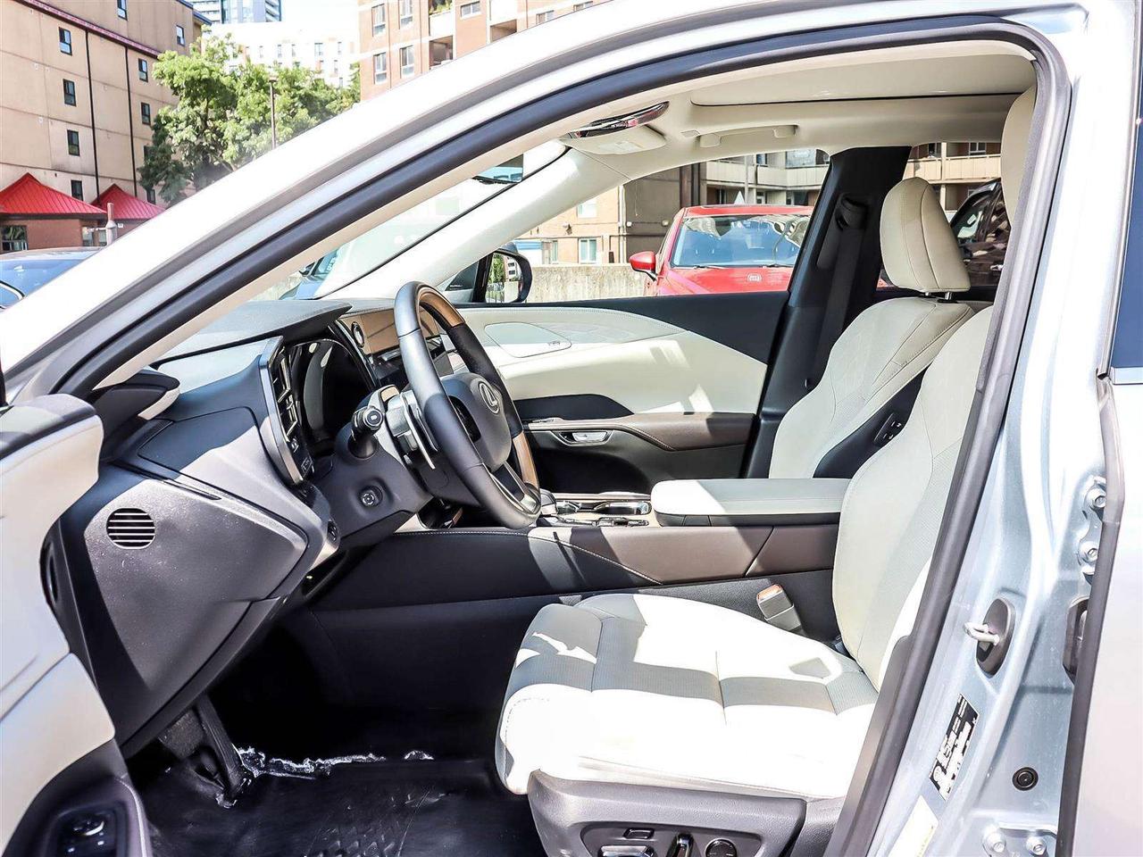 2025 Lexus RX EXECUTIVE PLUG IN HYBRID MARK LEVINSON 360CAM Photo