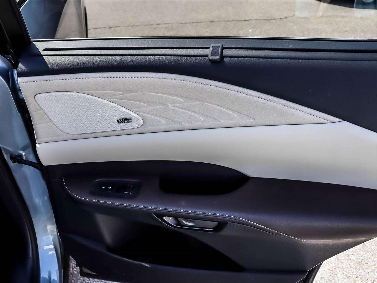 2025 Lexus RX EXECUTIVE PLUG IN HYBRID MARK LEVINSON 360CAM Photo