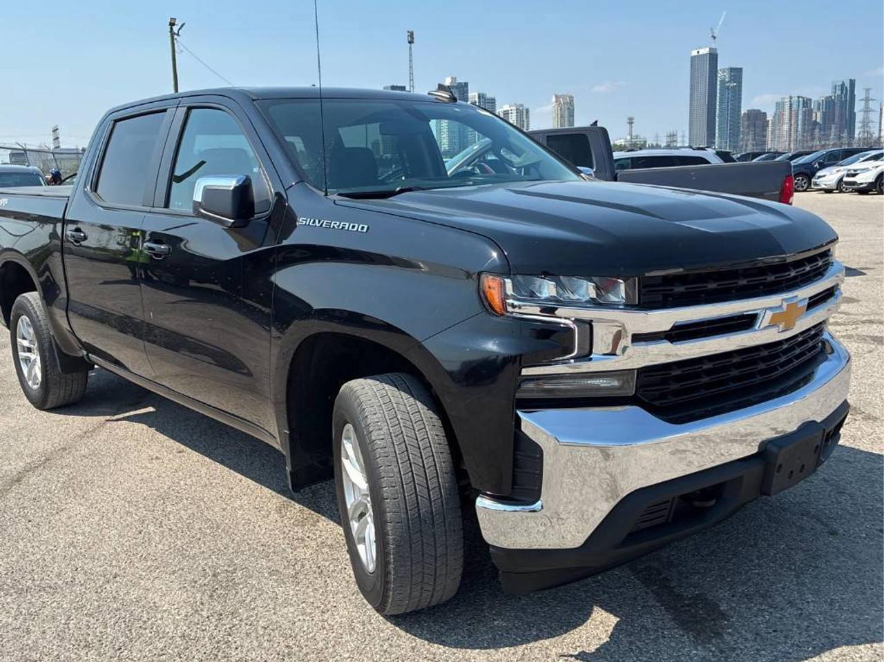 2021 Chevrolet Silverado 1500 LT Crew Cab 4WD - 6 PASS! BACK-UP CAM! CAR PLAY! R Photo
