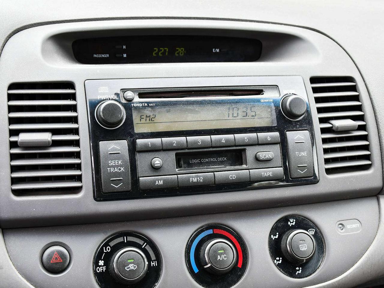 2003 Toyota Camry LE   AUTOMATIC TRANSMISSION   FWD   AS IS   V6 Photo