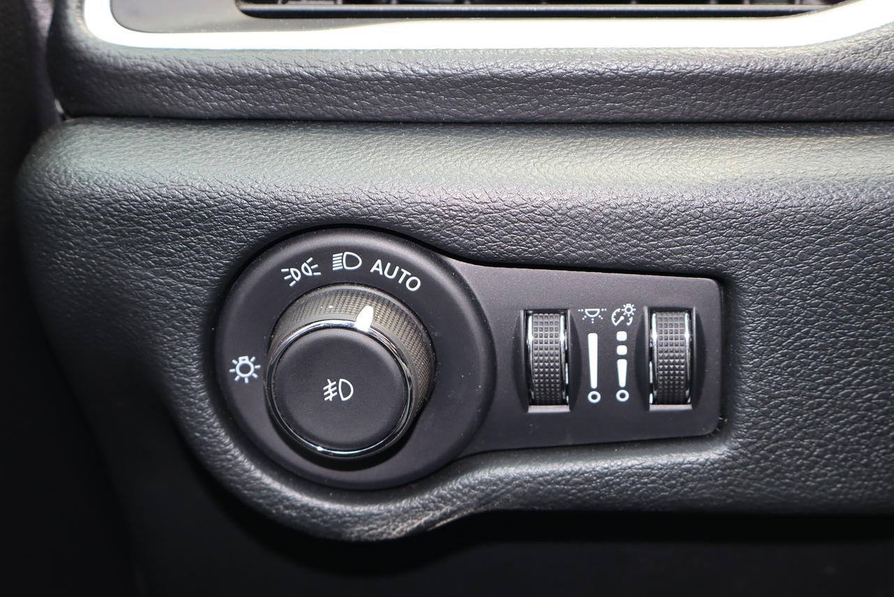 1785184087926