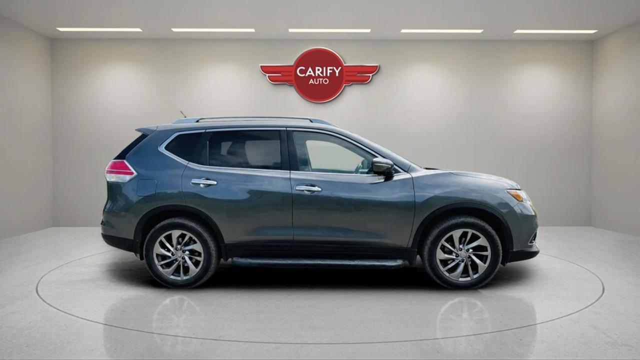 2015 Nissan Rogue SL AWD Photo