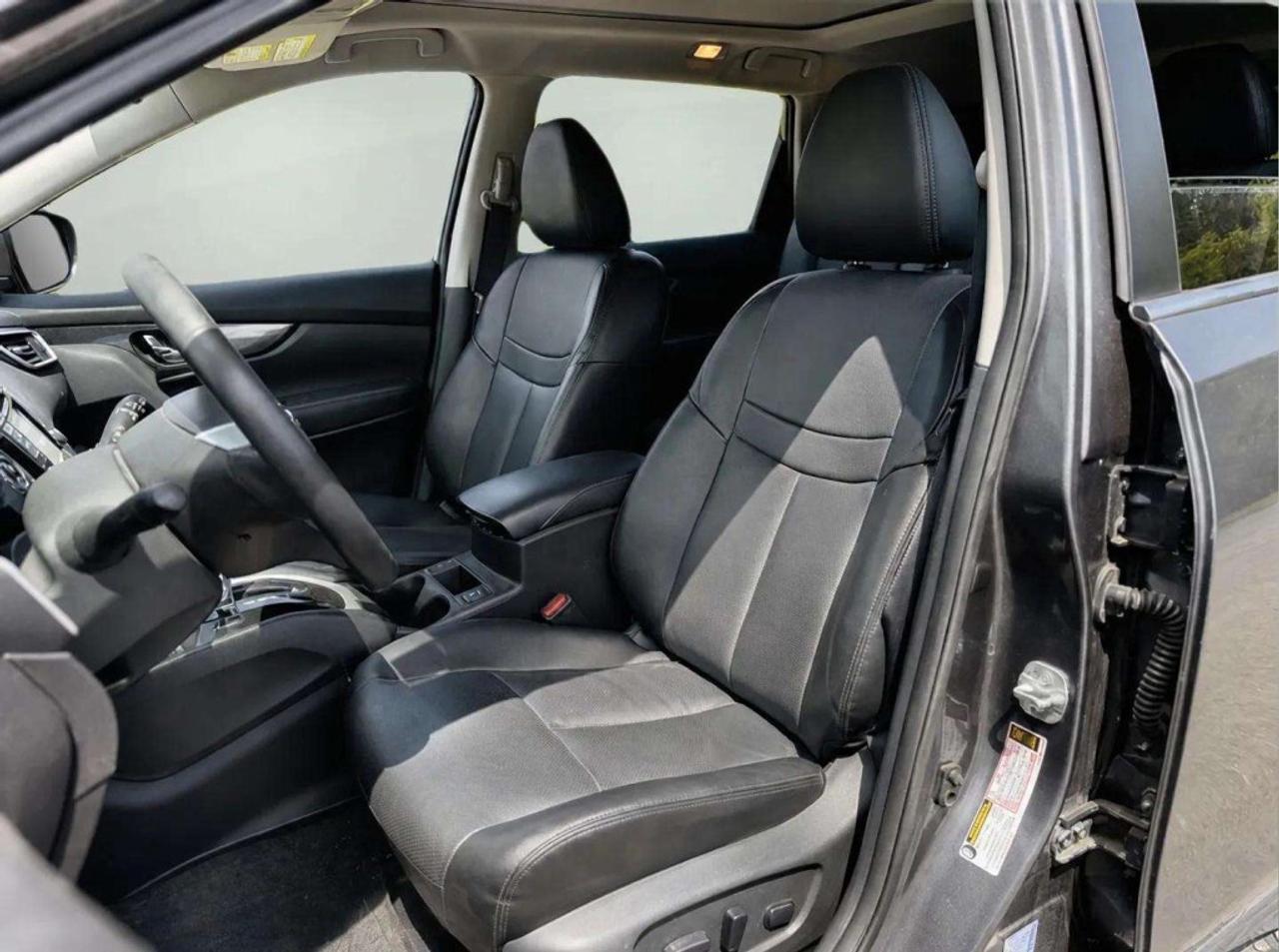 2015 Nissan Rogue SL AWD Photo