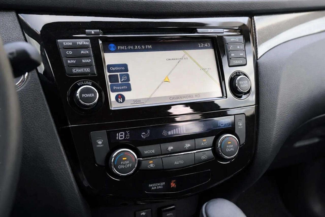 2015 Nissan Rogue SL AWD Photo