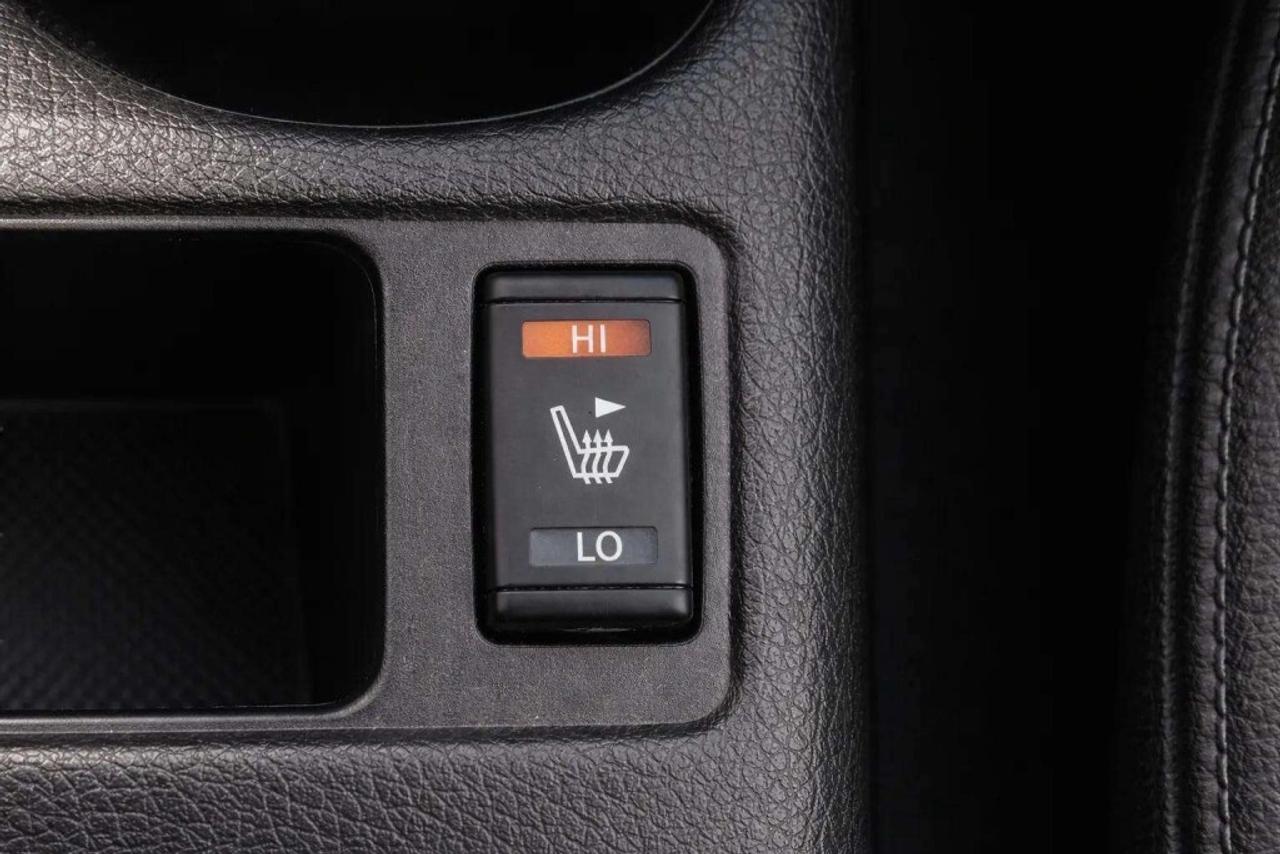 2015 Nissan Rogue SL AWD Photo
