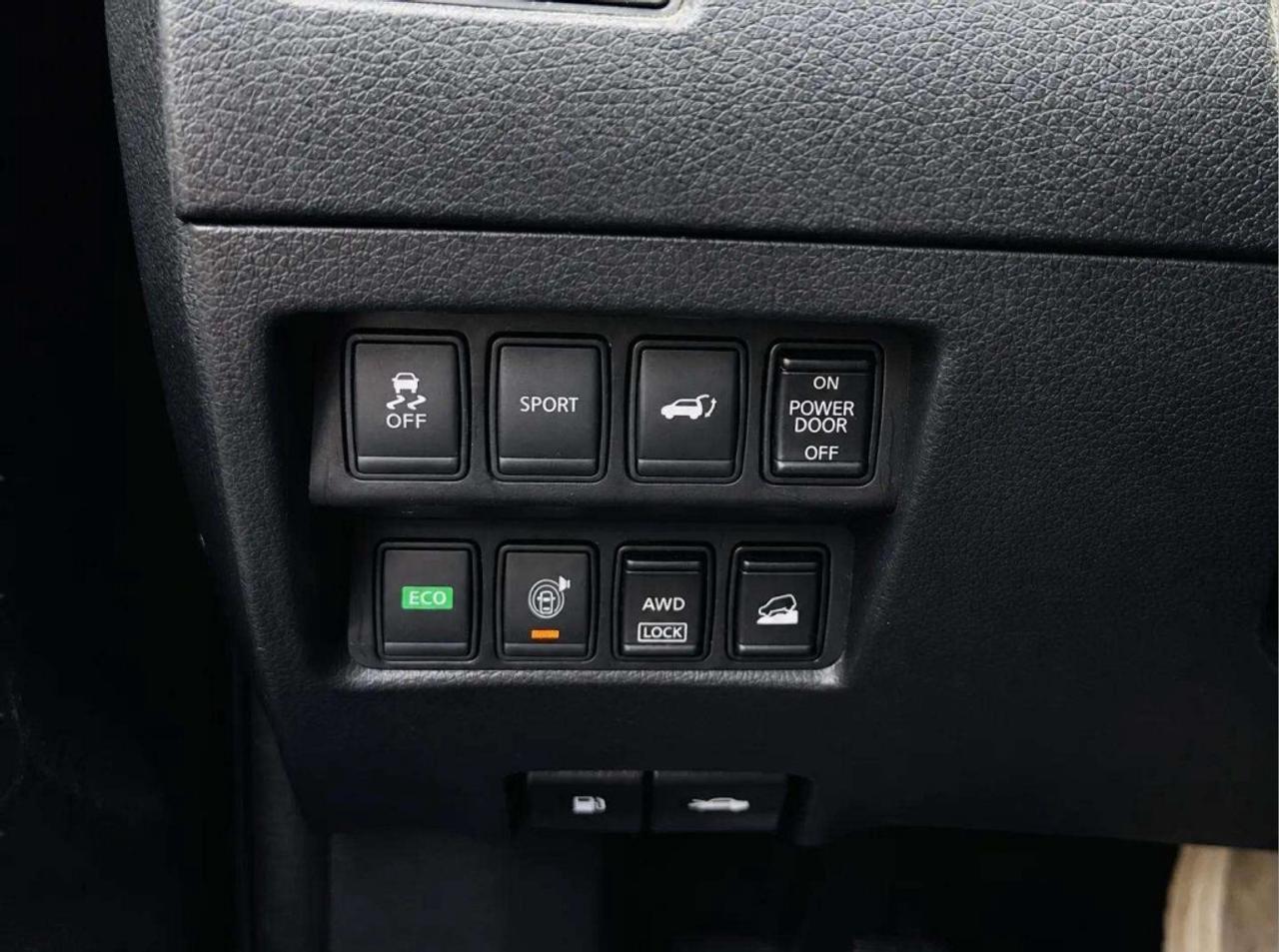 2015 Nissan Rogue SL AWD Photo
