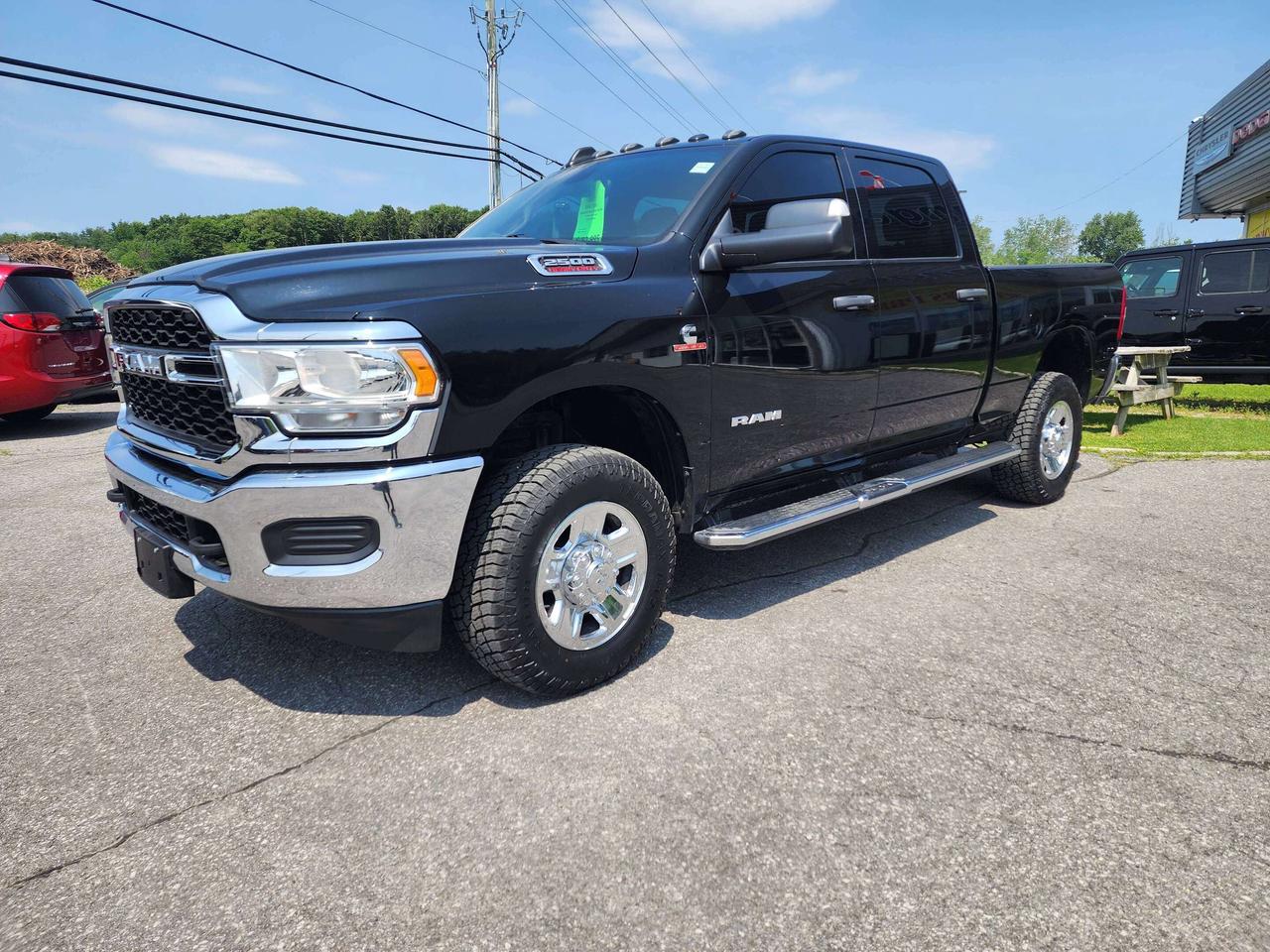 2022 RAM 2500 Tradesman Photo0