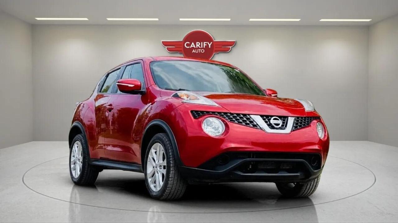 2016 Nissan Juke SV FWD Photo