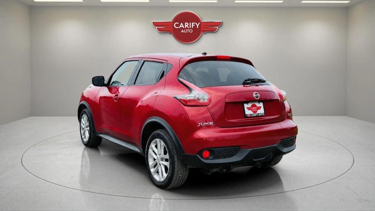 2016 Nissan Juke SV FWD Photo