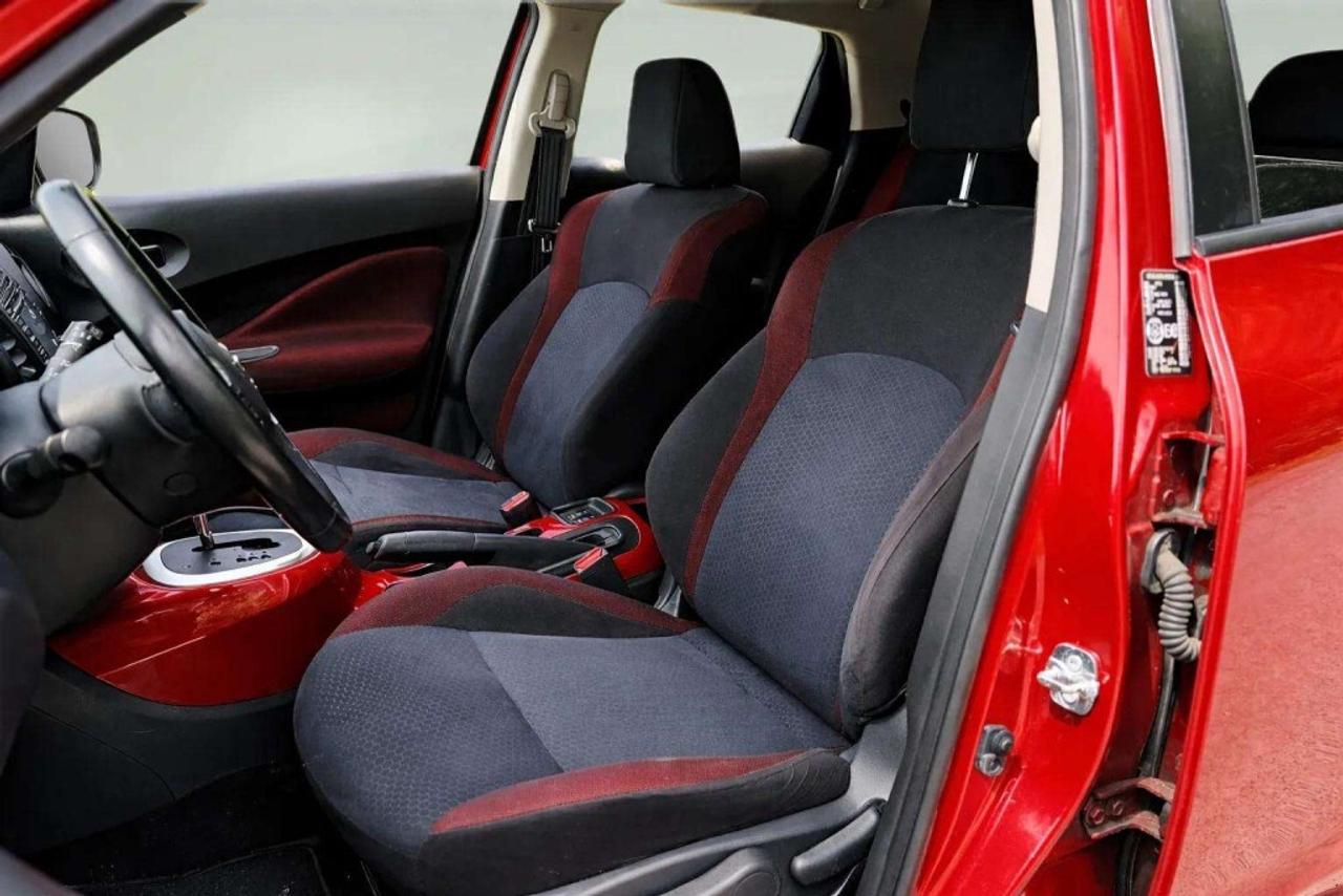 2016 Nissan Juke SV FWD Photo