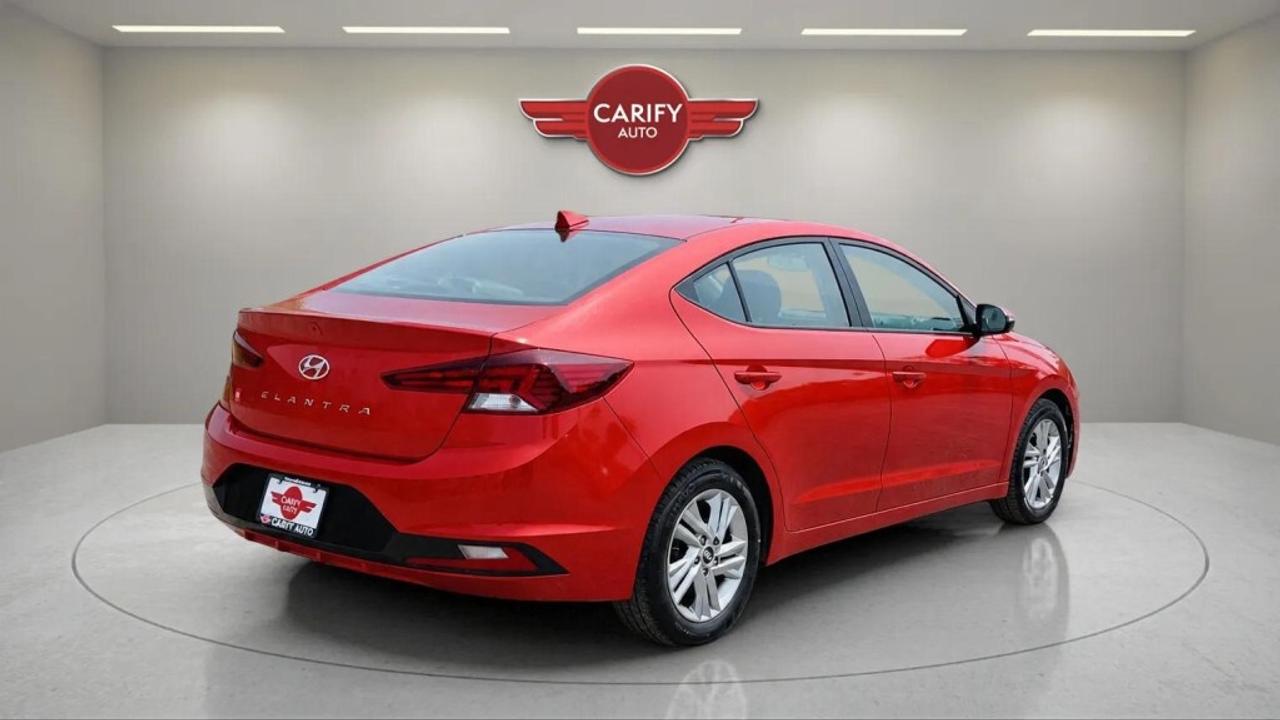 2020 Hyundai Elantra Preferred IVT Photo