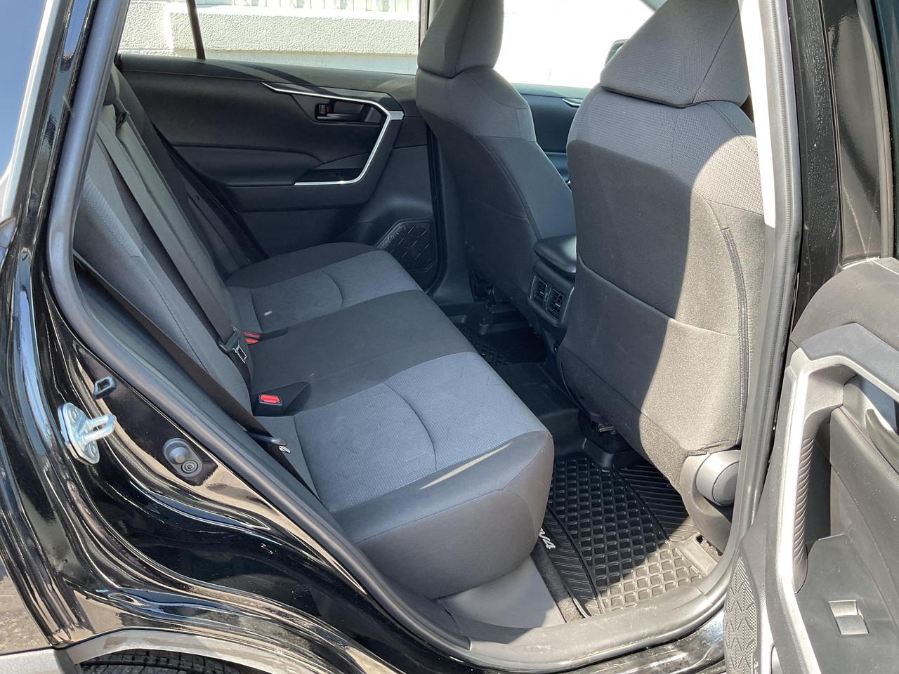 2024 Toyota RAV4 LE 4dr All-wheel Drive Photo