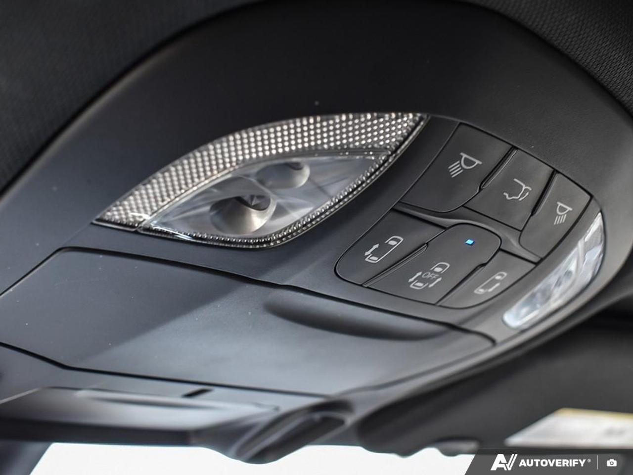 2026 Chrysler Pacifica Limited Front-Wheel Drive Passenger Van Photo
