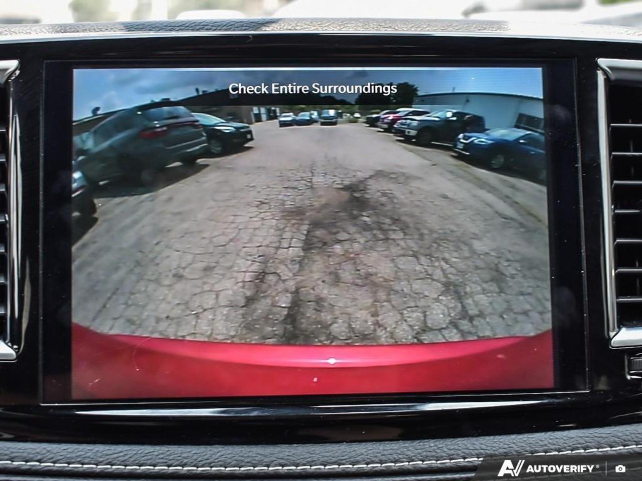 2026 Chrysler Pacifica Limited Front-Wheel Drive Passenger Van Photo