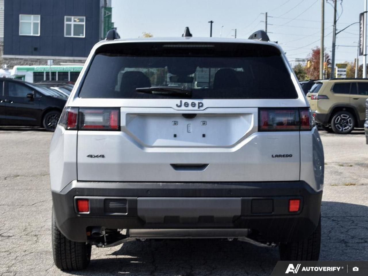 2026 Jeep Cherokee Laredo/Limited 4dr 4x4 Photo