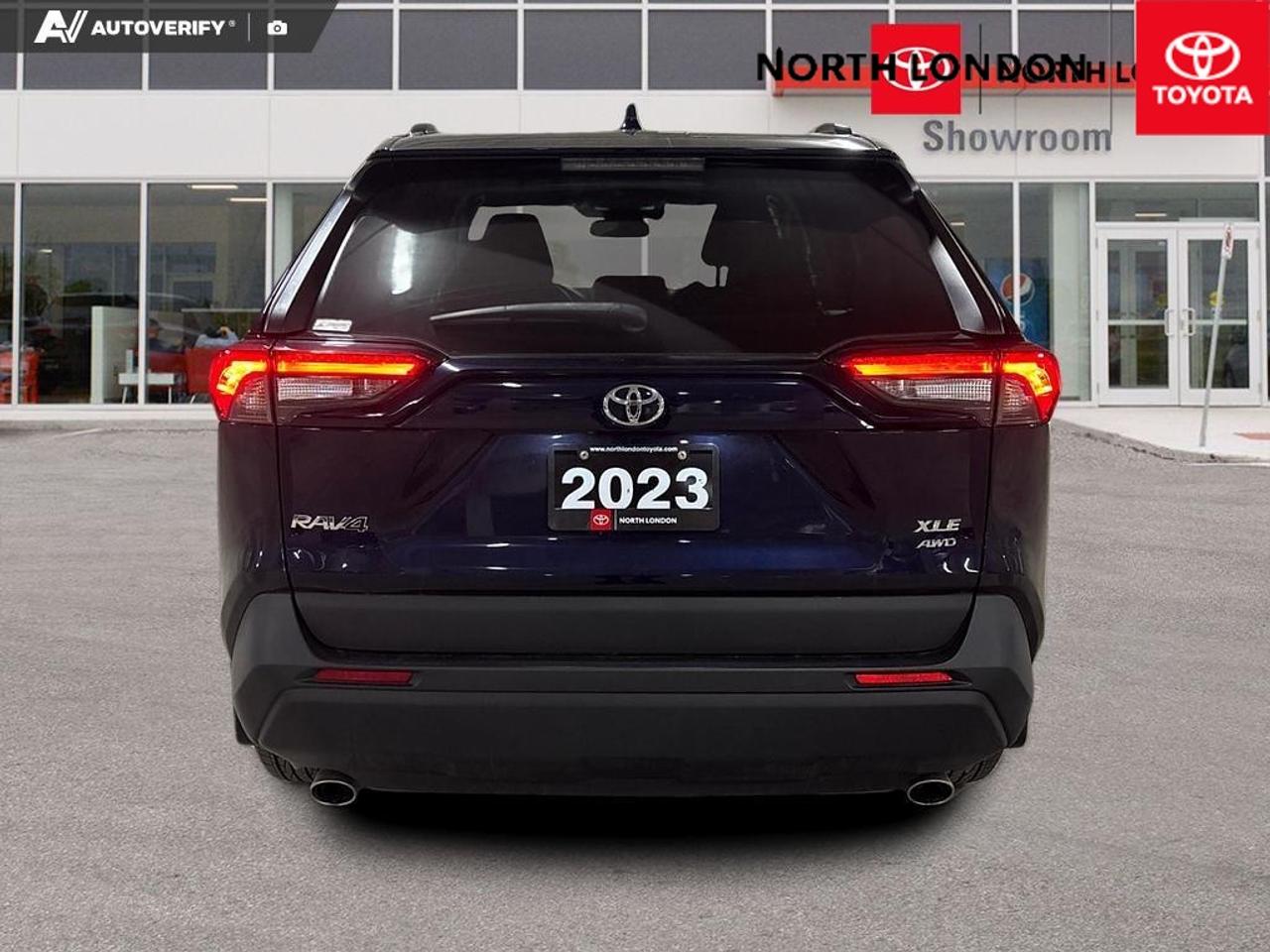 2023 Toyota RAV4 XLE 4dr All-wheel Drive Photo4