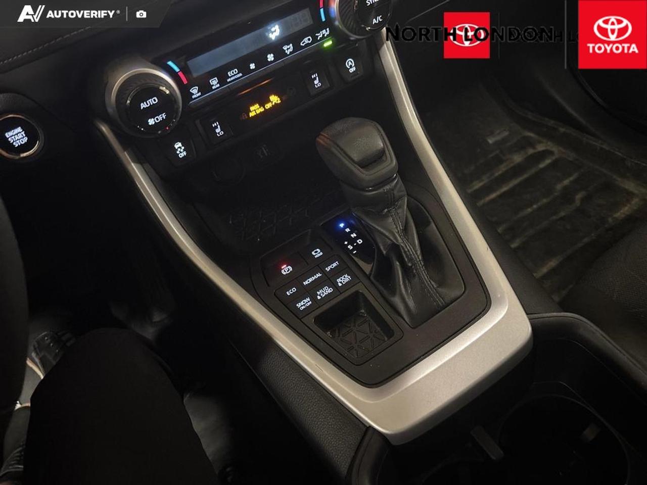 2023 Toyota RAV4 XLE 4dr All-wheel Drive Photo