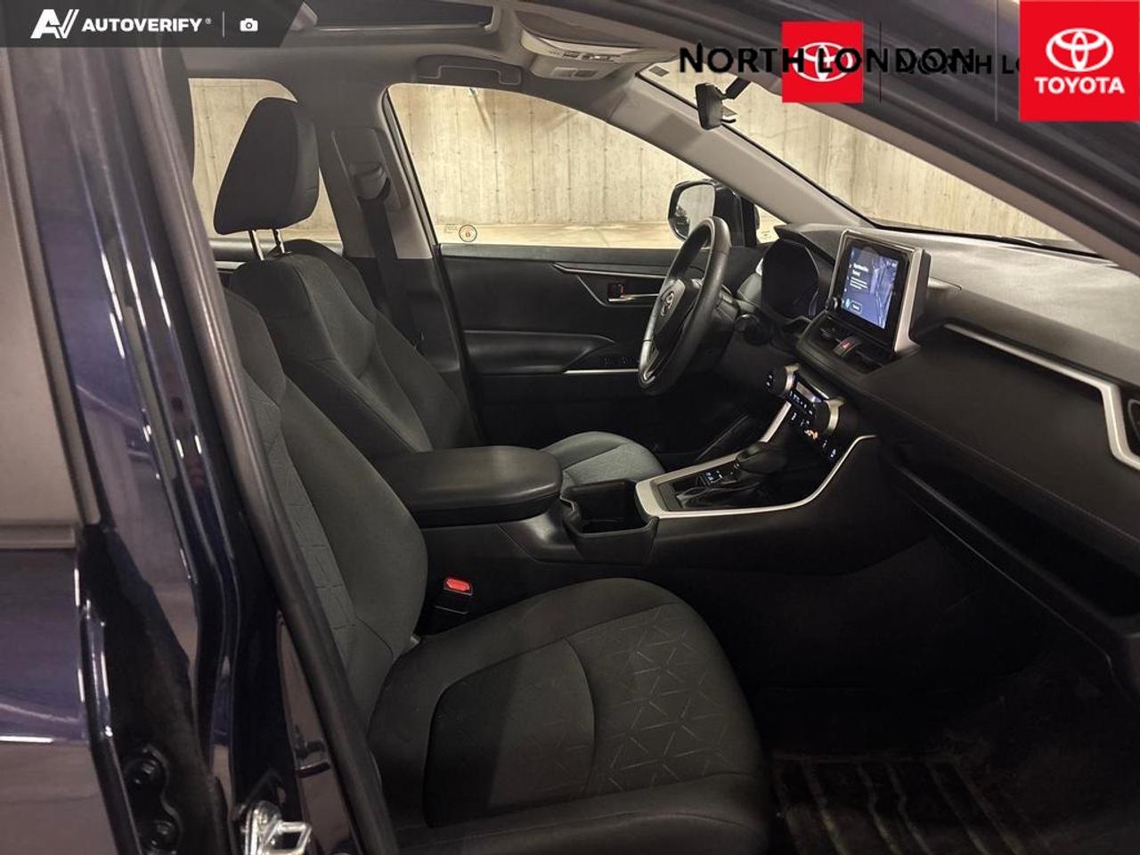 2023 Toyota RAV4 XLE 4dr All-wheel Drive Photo