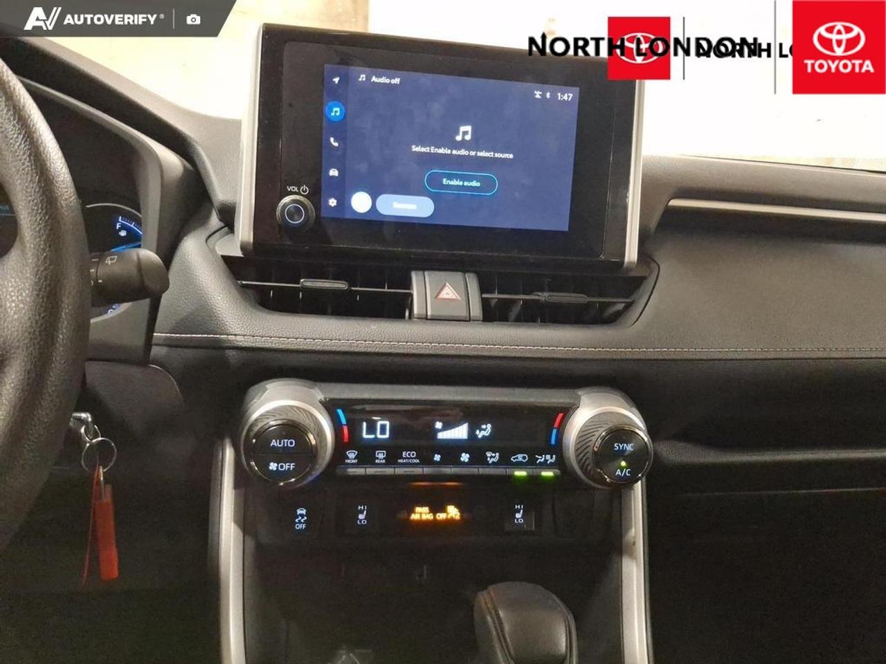 2025 Toyota RAV4 Hybrid LE 4dr All-Wheel Drive Photo