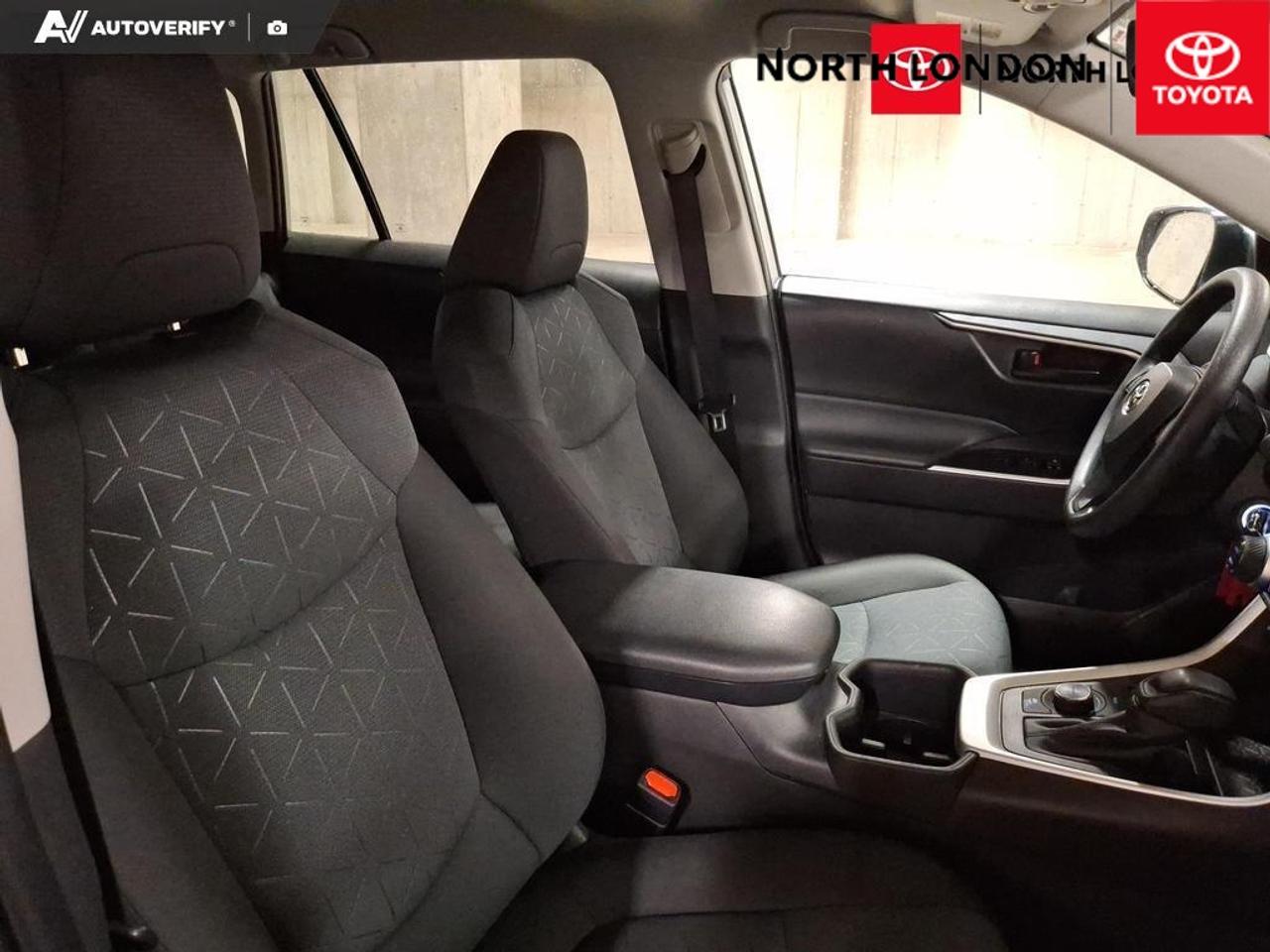 2025 Toyota RAV4 Hybrid LE 4dr All-Wheel Drive Photo