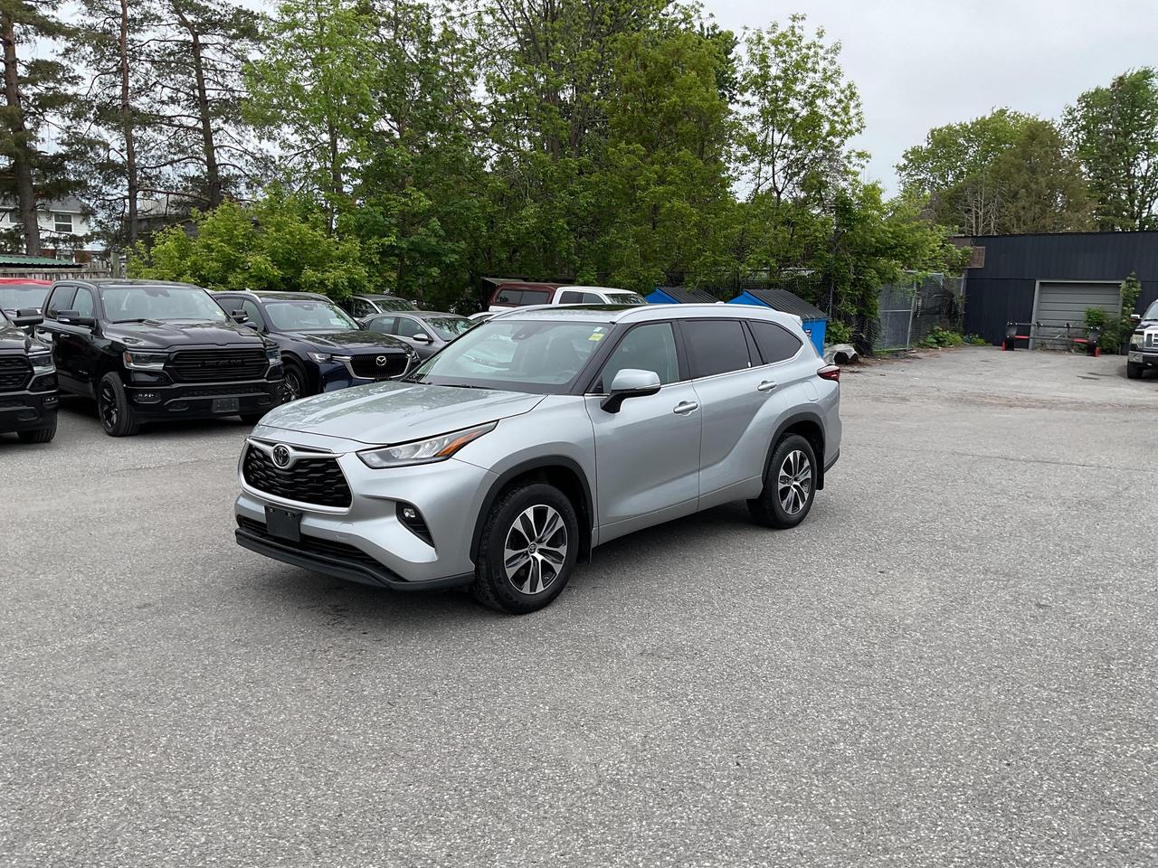 2024 Toyota Highlander  Photo0