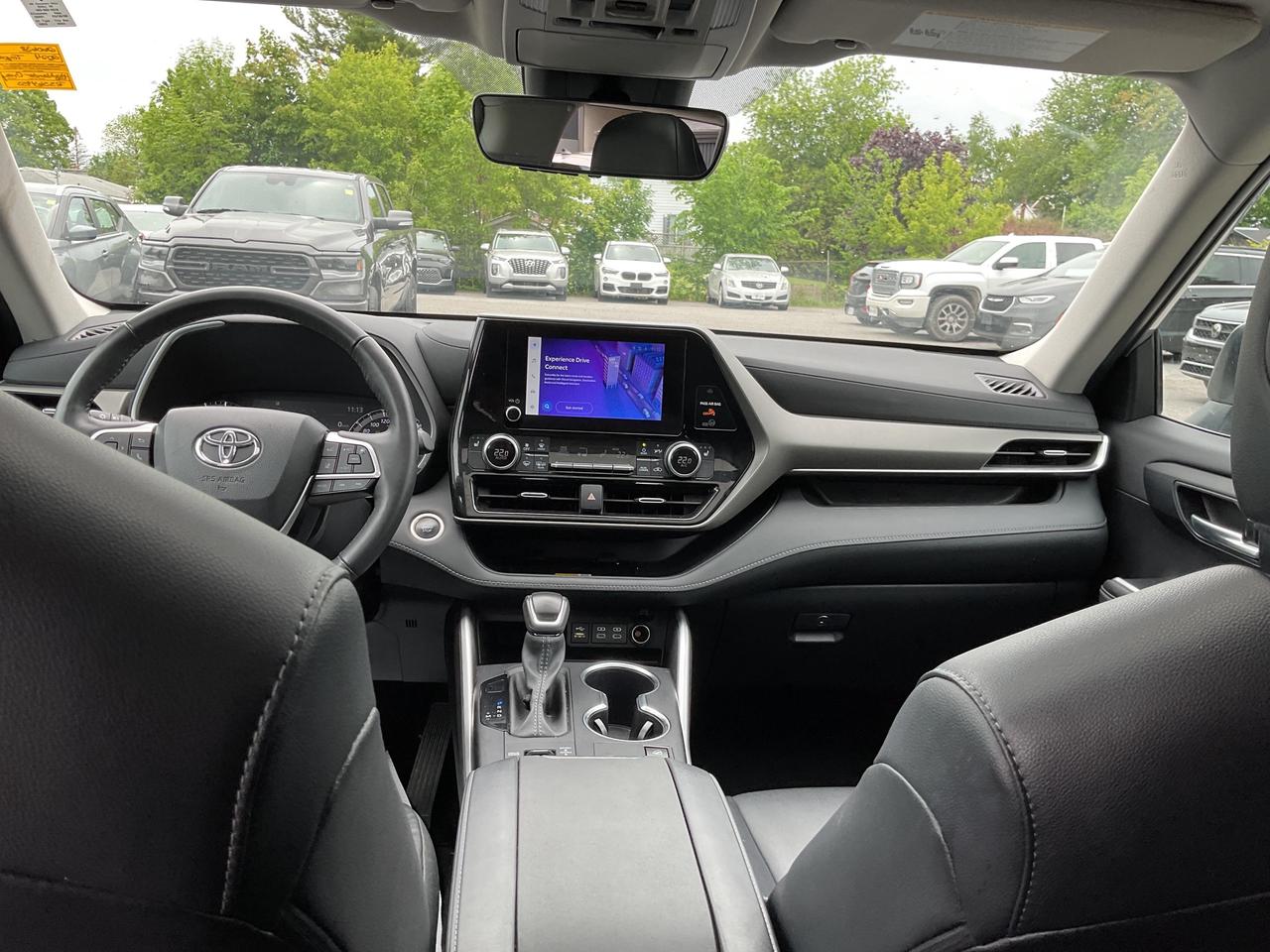 2024 Toyota Highlander  Photo