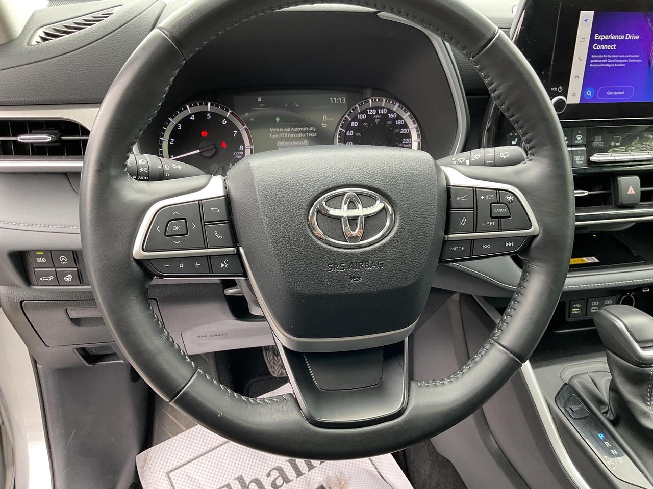 2024 Toyota Highlander  Photo