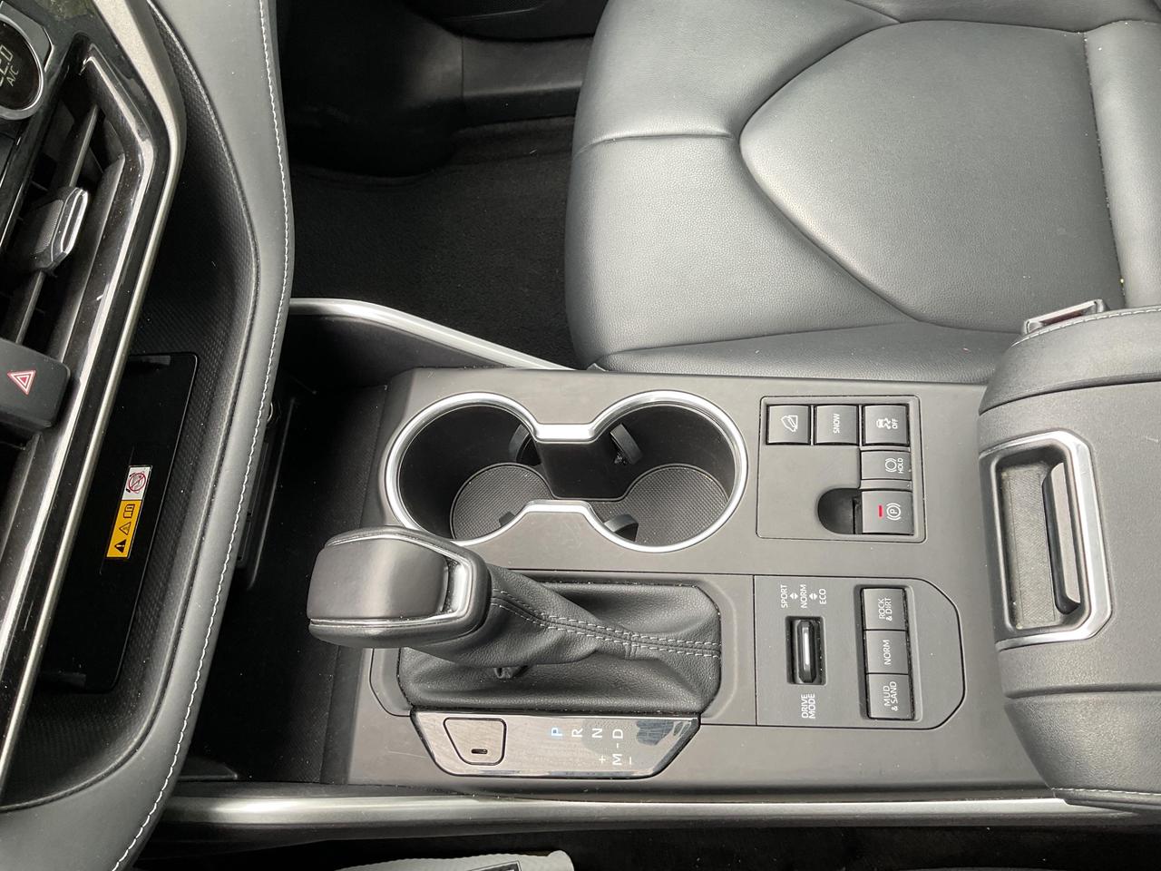 2024 Toyota Highlander  Photo